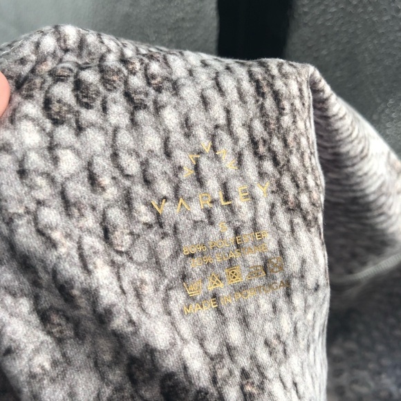 VARLEY Snake Print Leggings NWT Animal Print Stretch Athletic Pant New S Small - Picture 6 of 7